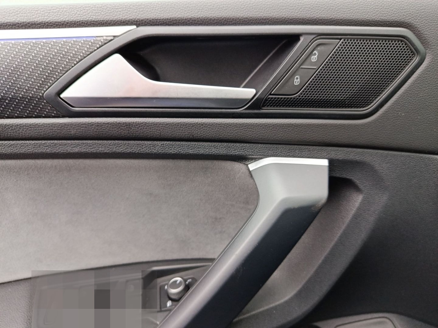 Volkswagen Tiguan R 2.0 TSI 4Motion+PDC+Sitzhzg+Ahk foto 18