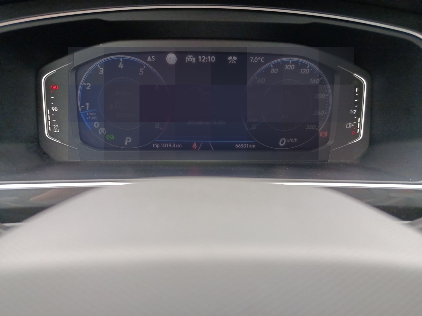 Volkswagen Tiguan R 2.0 TSI 4Motion+PDC+Sitzhzg+Ahk foto 9