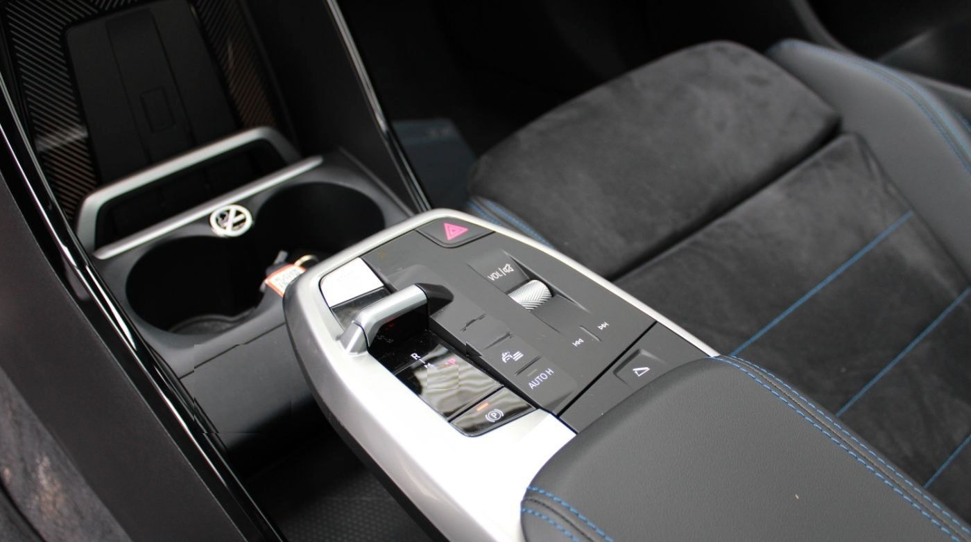 BMW 220d Active Tourer M Sport Navi LED HeadUp A foto 11