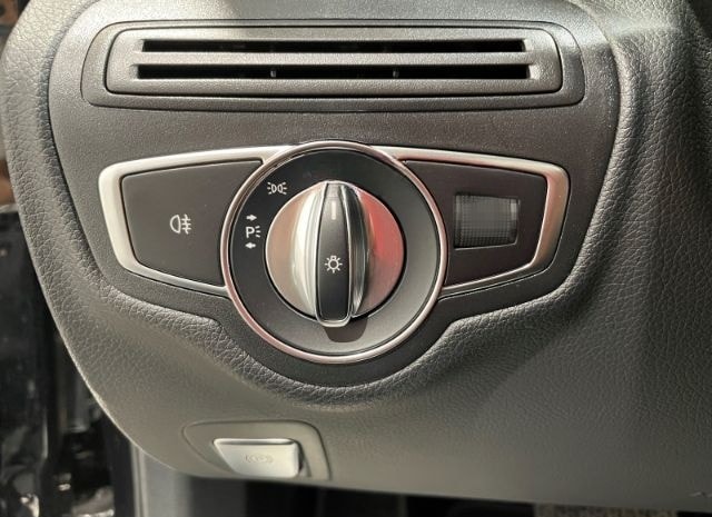 Mercedes-Benz C 200 T Automatik EU6dT LED Navi Klima PDC foto 16