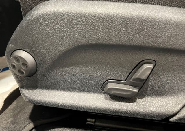 Mercedes-Benz C 200 T Automatik EU6dT LED Navi Klima PDC foto 6