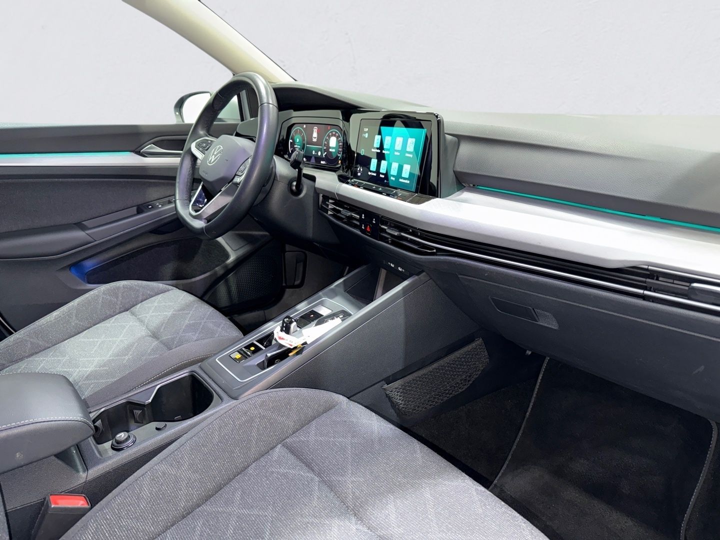 Volkswagen Golf Variant 8 2.0 TDI DSG LIFE AHK LED CAM SHZ  foto 14