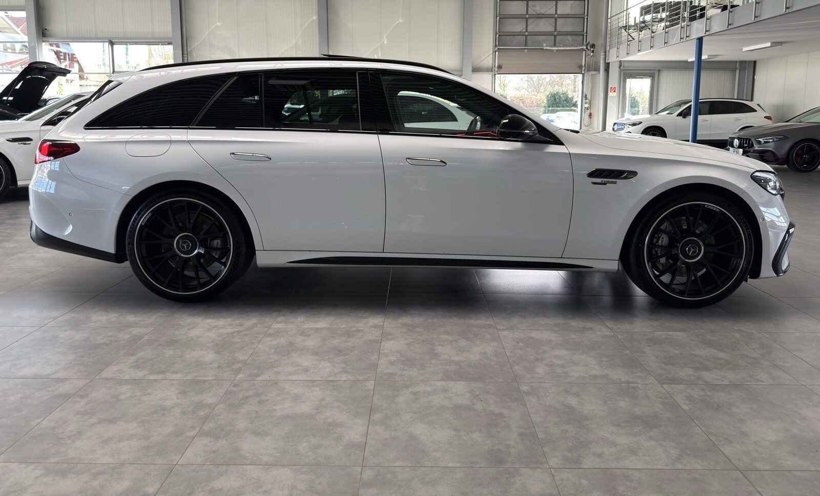 Mercedes-Benz E 53 AMG T 4M+ DRIV. PACKAGE-SUPERSCREEN-AHK-21" foto 22