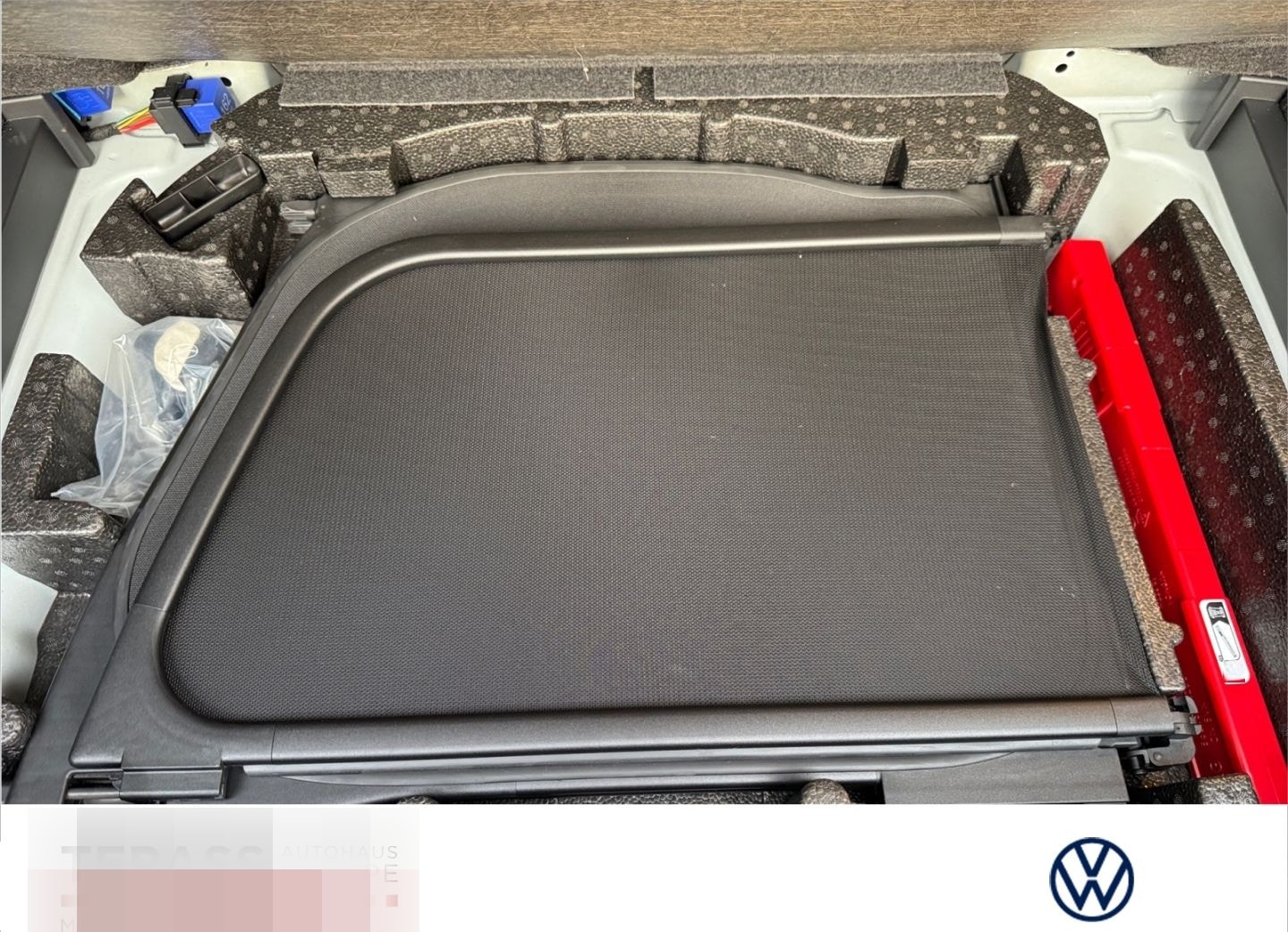 Volkswagen T-Roc Cabriolet 1.5 TSI DSG R-Line NAVI AHK TRAV foto 17