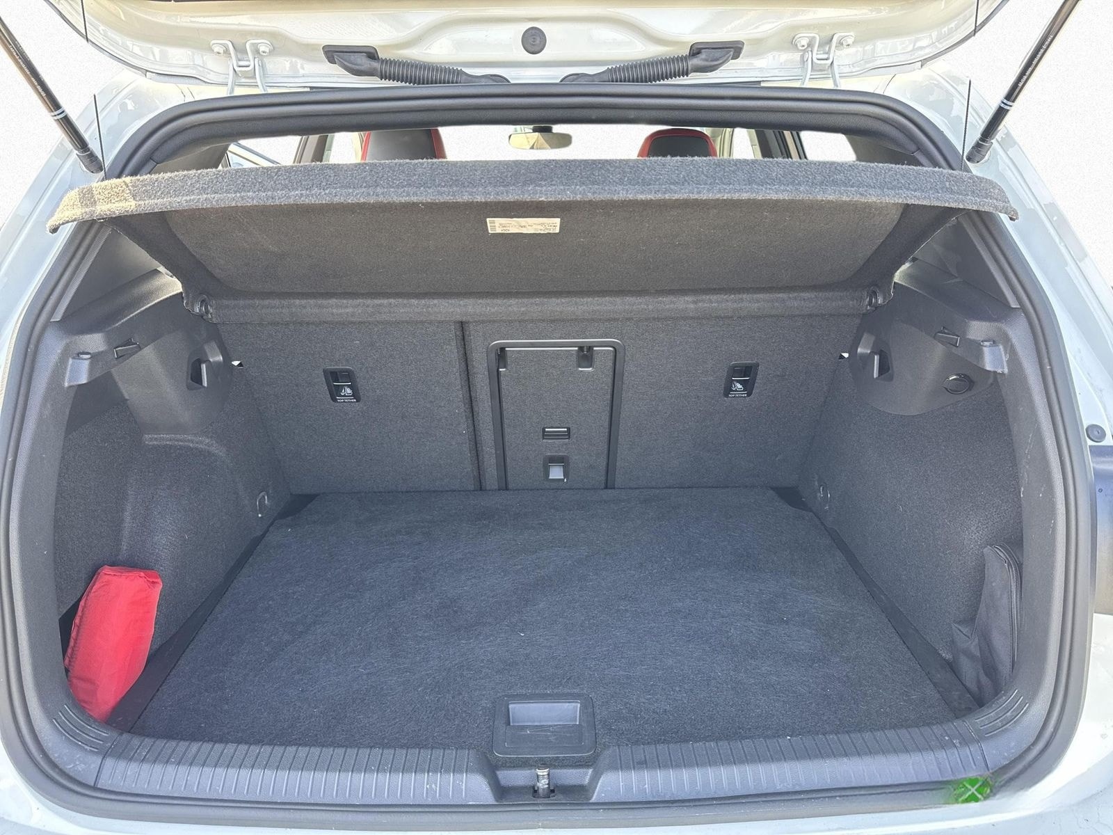 Volkswagen Golf VIII Clubsport 2.0 TSI DSG ACC LED-PLUS SHZ foto 15