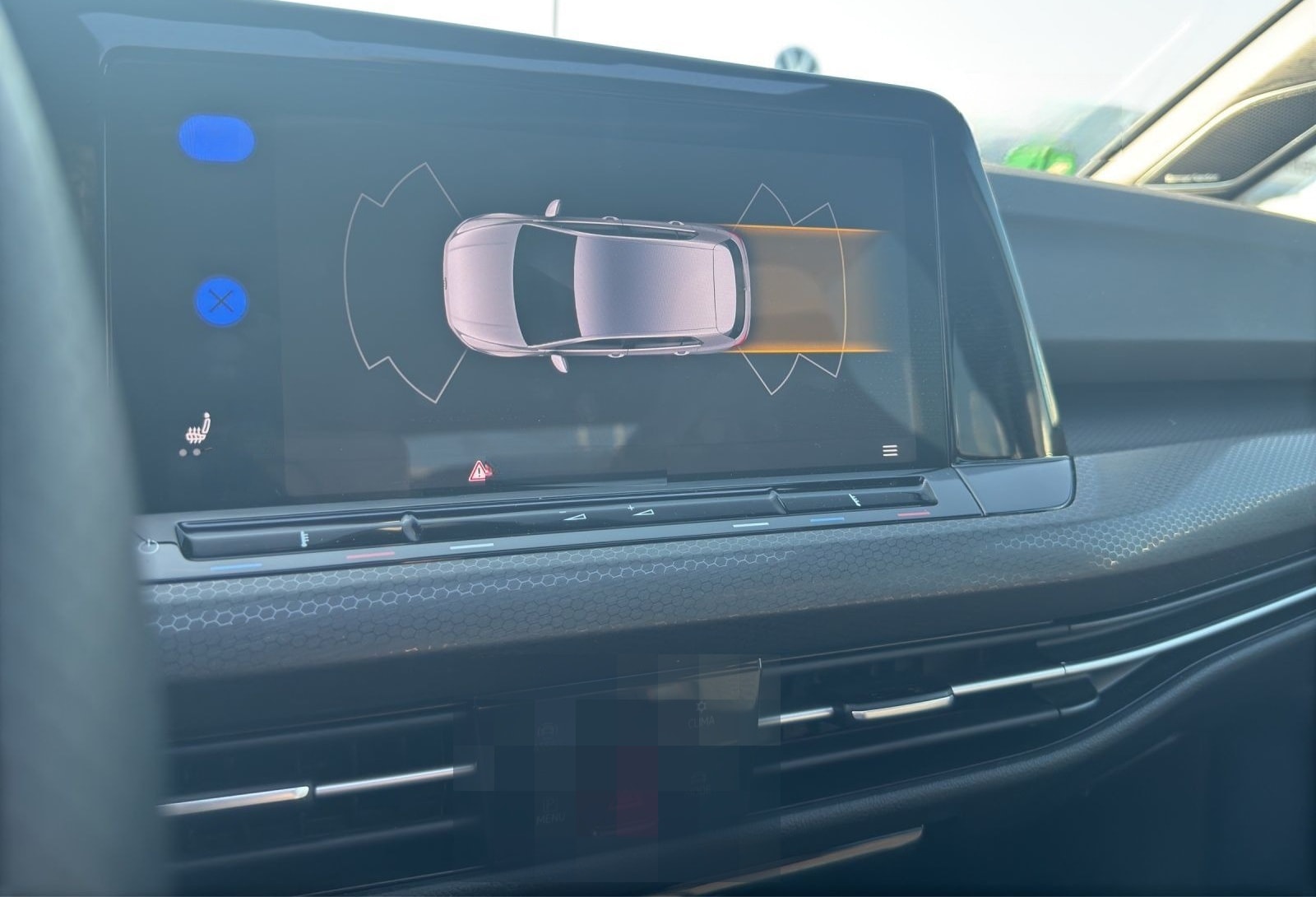 Volkswagen Golf VIII GTI CLUBSPORT 2.0 TSI DSG LED PLUS PAN foto 25