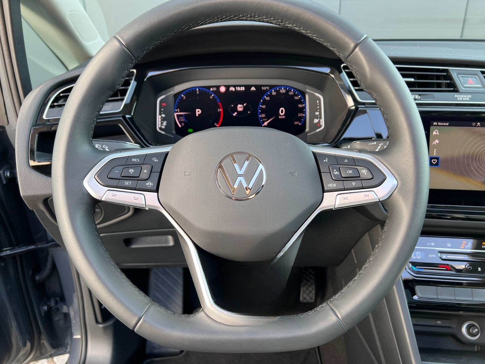 Volkswagen Touran Highline 2.0 TDI DSG *AHK, LED, 7 Sitze, foto 11