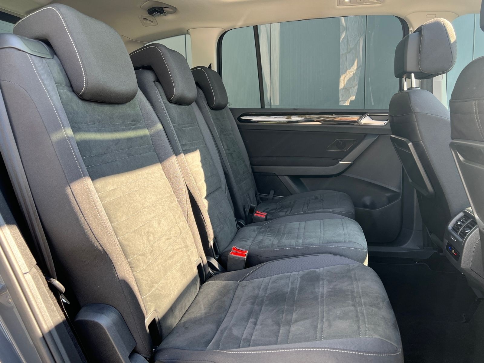 Volkswagen Touran Highline 2.0 TDI DSG *AHK, LED, 7 Sitze, foto 13