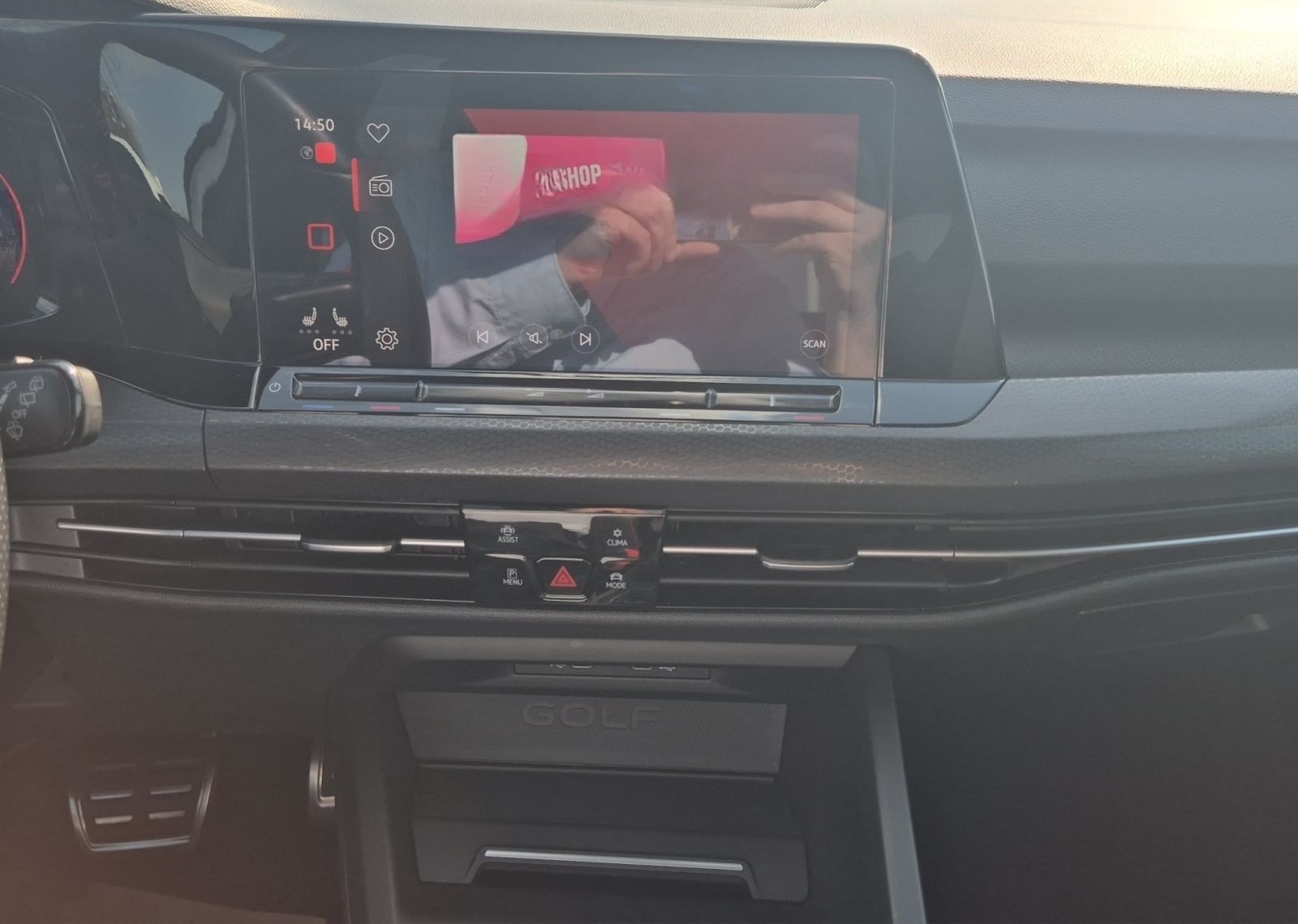 Volkswagen Golf VIII GTI Clubsport Matrix Navi Rear View DC foto 11