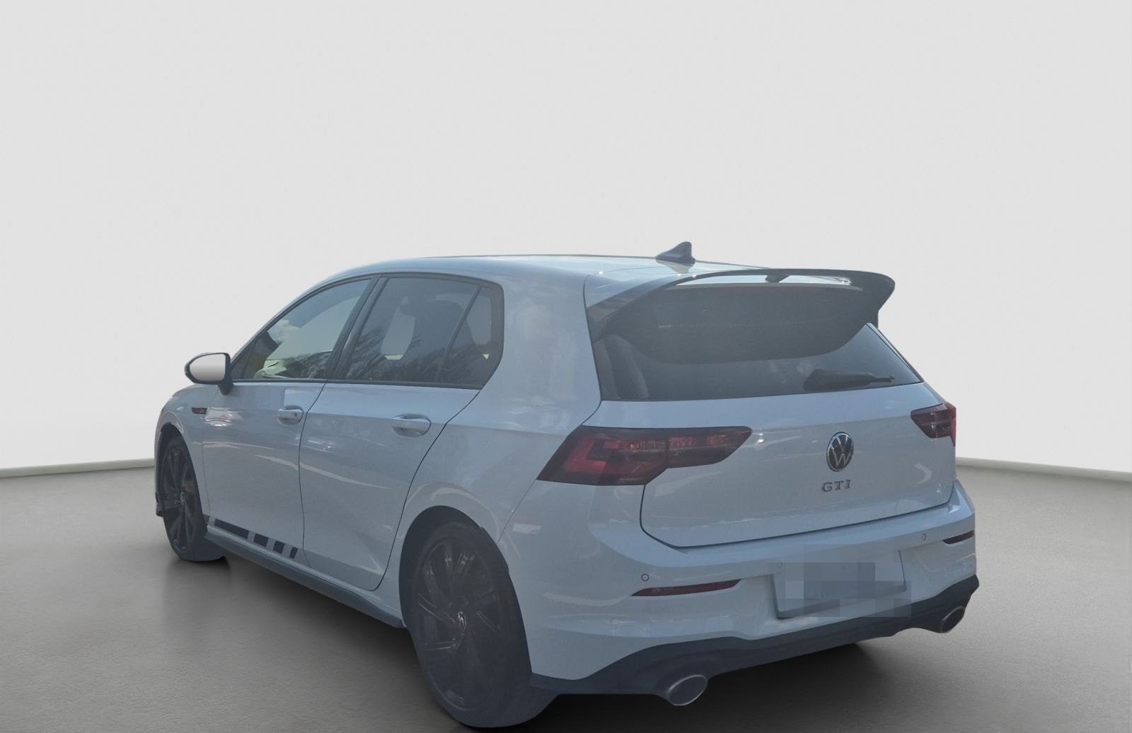 Volkswagen Golf VIII GTI Clubsport Matrix Navi Rear View DC foto 12