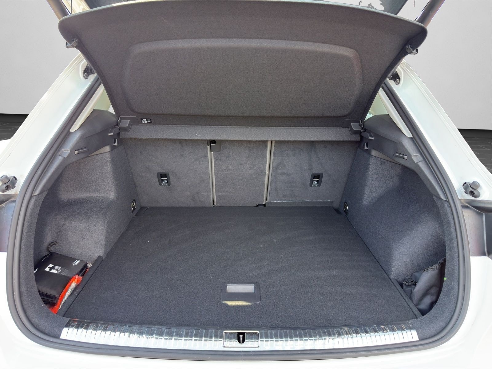 Audi Q3 40 TFSI S line quattro S tronic NAVI KAMERA foto 15