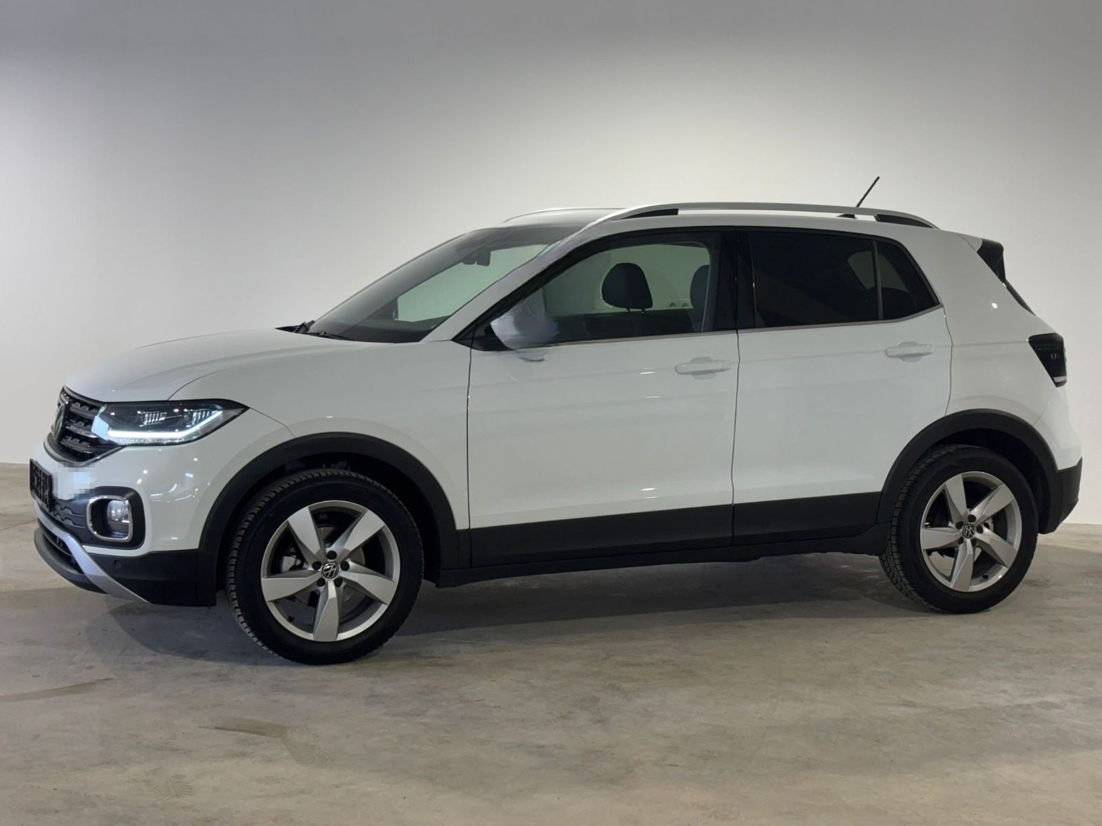 Volkswagen T-Cross Style/DSG/TSI/110kw/ACC/KAMERA/LED/PDC foto 17