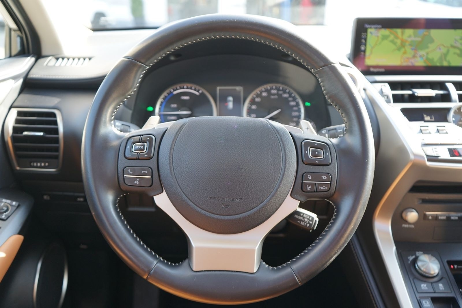 Lexus NX 300h Executive Line (E-Four) LED Navi Kamera foto 20