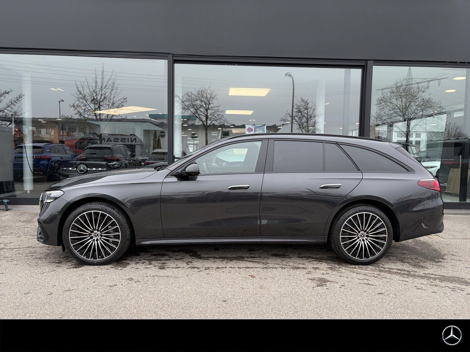 Mercedes-Benz E 450 d T 4M AMG Prem Air Superscr Pano AHK HUD foto 2