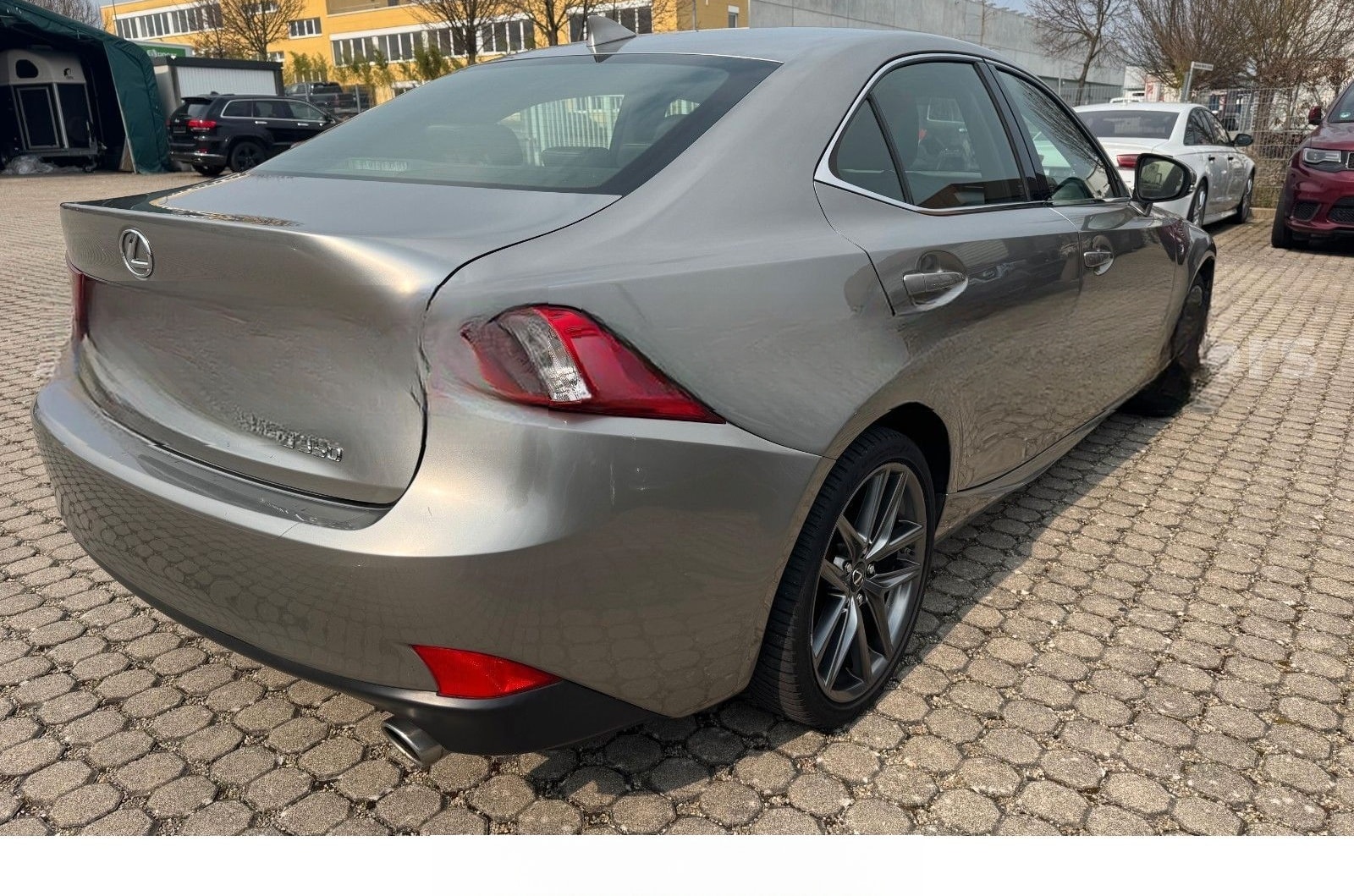 Lexus IS-Serie 350 3.5L V6 F SPORT foto 5