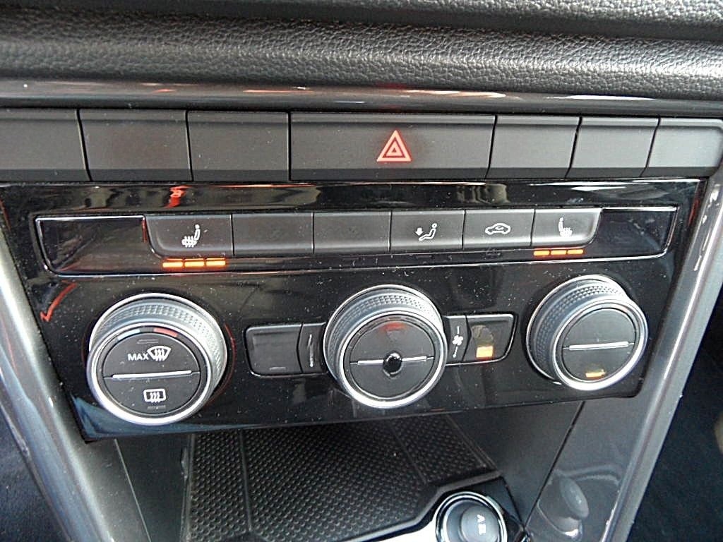 Volkswagen T-Roc 2.0 TDI SCR DSG Sport Klim/App-C./LED/ACC foto 11