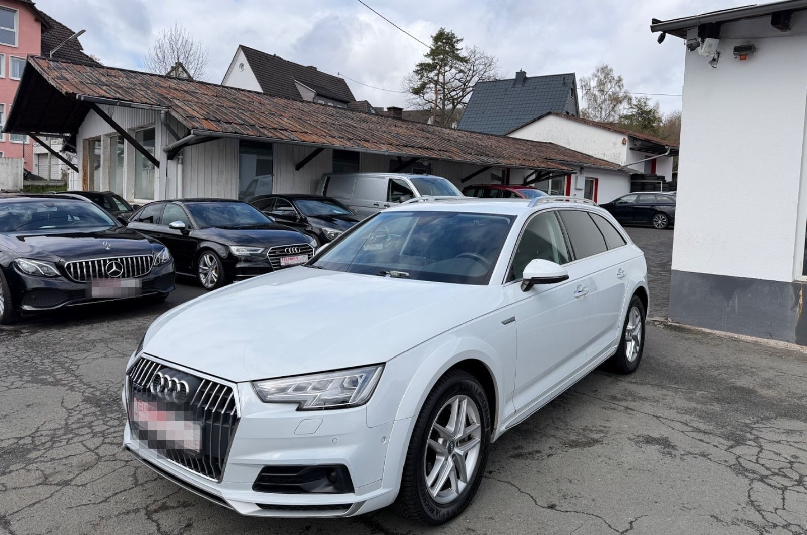 Audi A4 Allroad quattro/LED/AHK/86.000 km foto 1