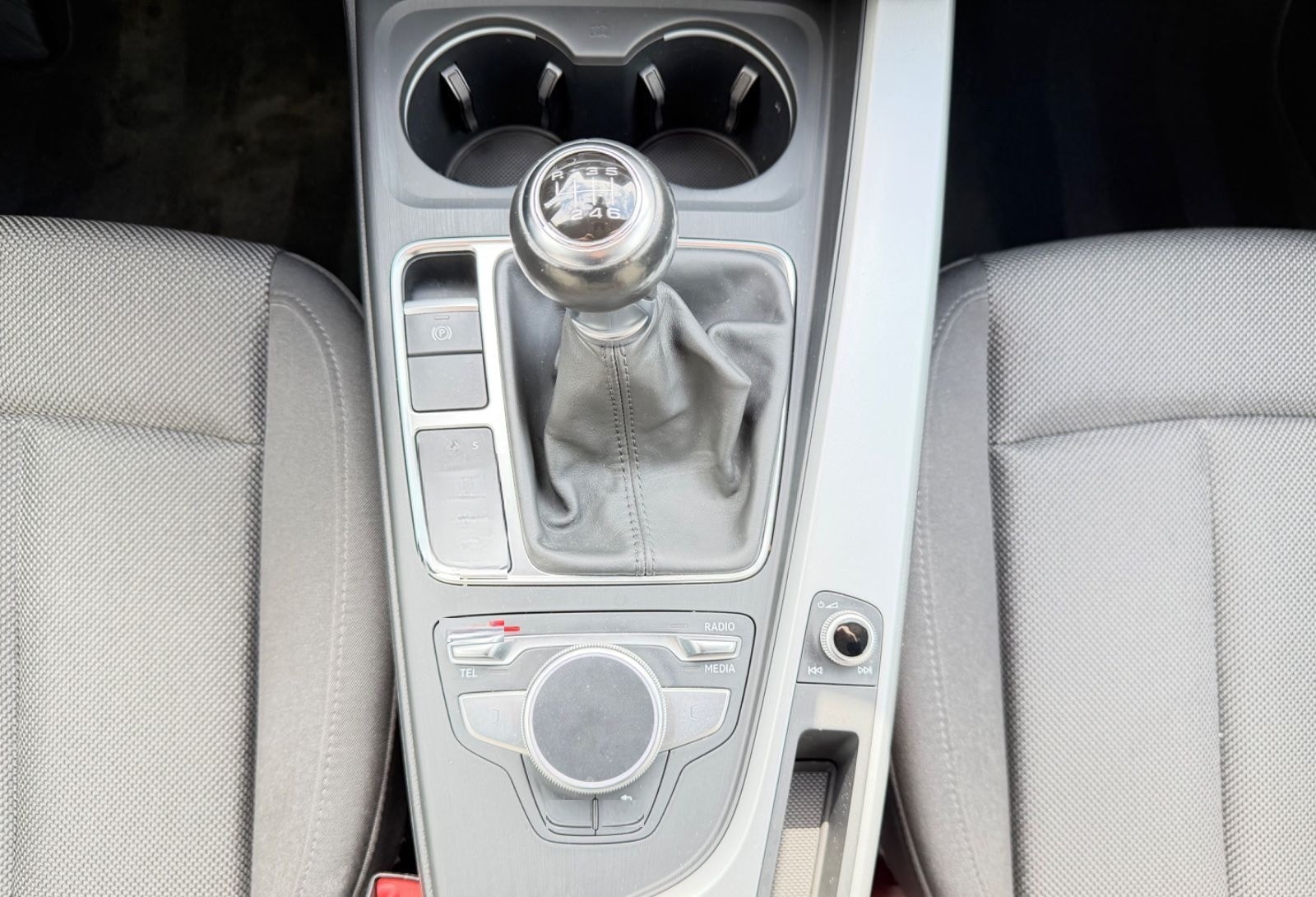 Audi A4 Allroad quattro/LED/AHK/86.000 km foto 25