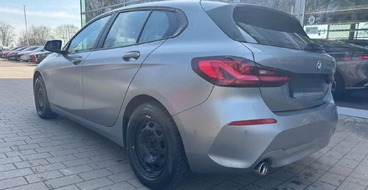 BMW 1 Limousine 118 i Advantage foto 3
