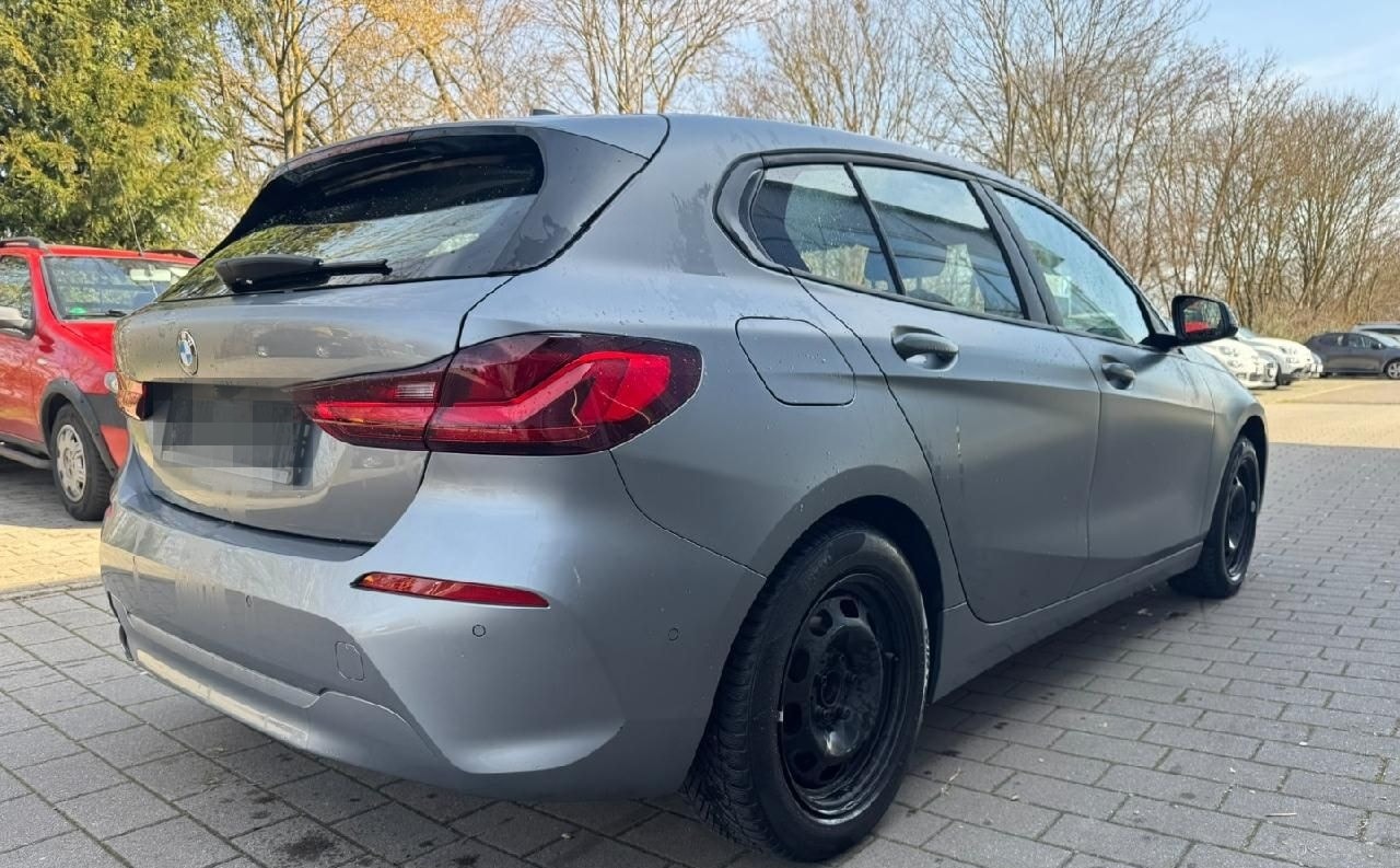 BMW 1 Limousine 118 i Advantage foto 5