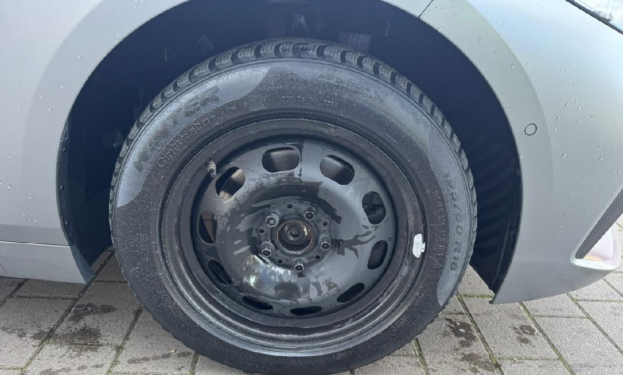 BMW 1 Limousine 118 i Advantage foto 7