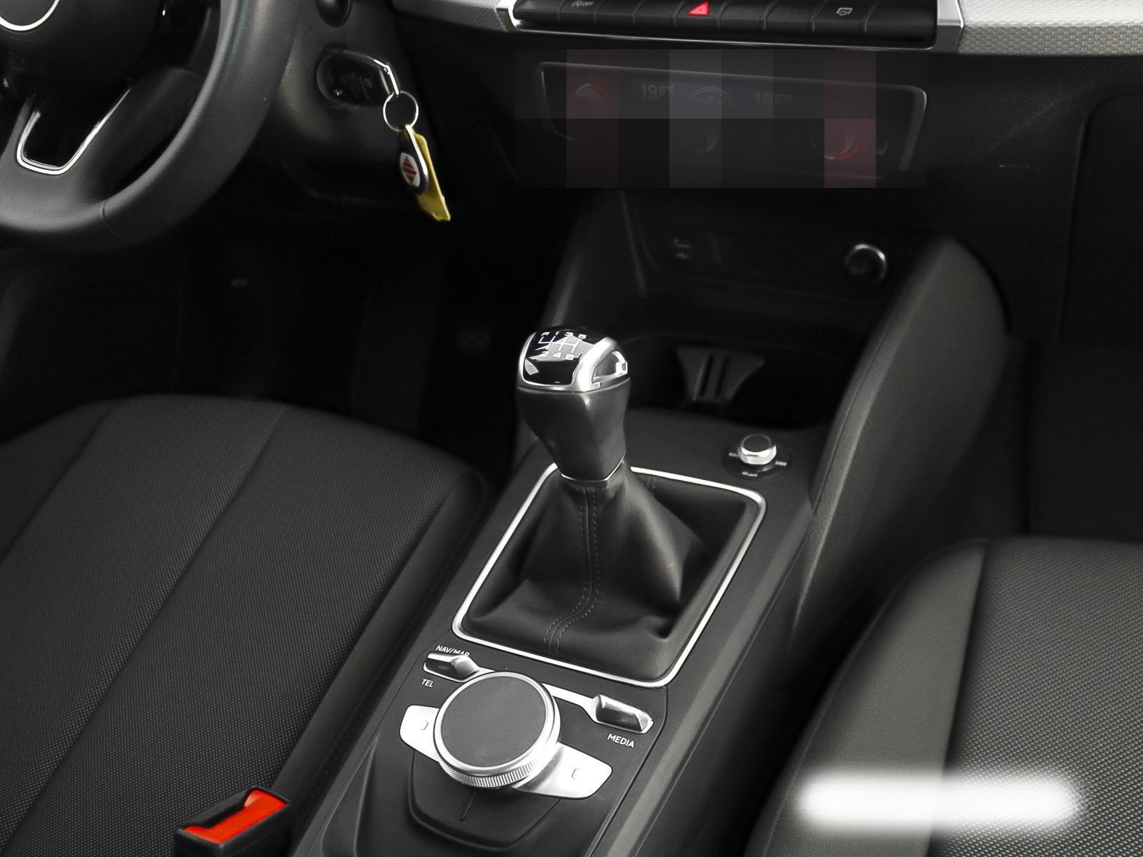 Audi Q2 30 TFSI advanced Navi+/PDC foto 18