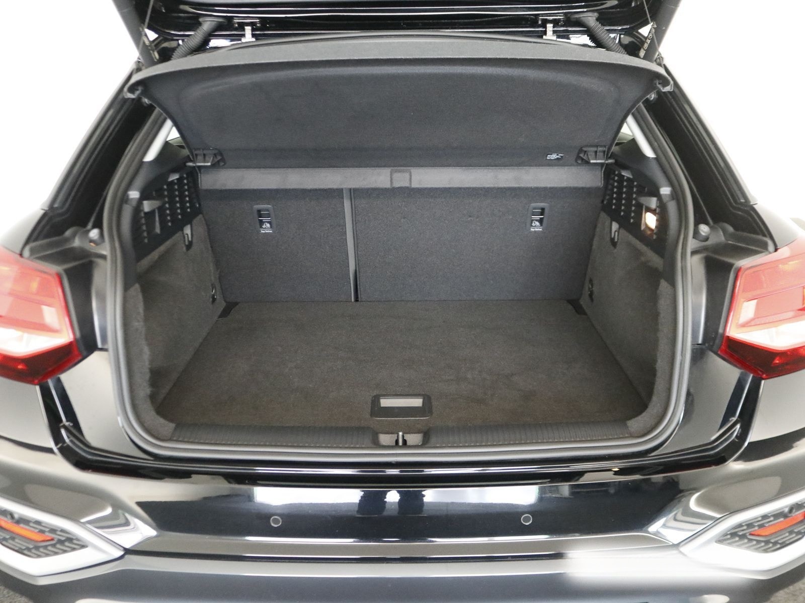 Audi Q2 30 TFSI advanced Navi+/PDC foto 24