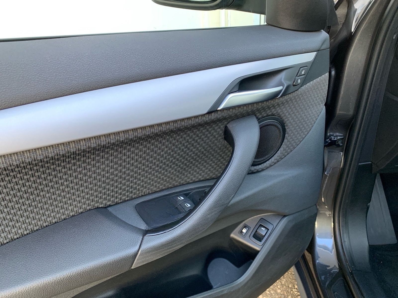 BMW X1 xDrive25e Advantage Navi DA+ LED AHK HiFi PA foto 11