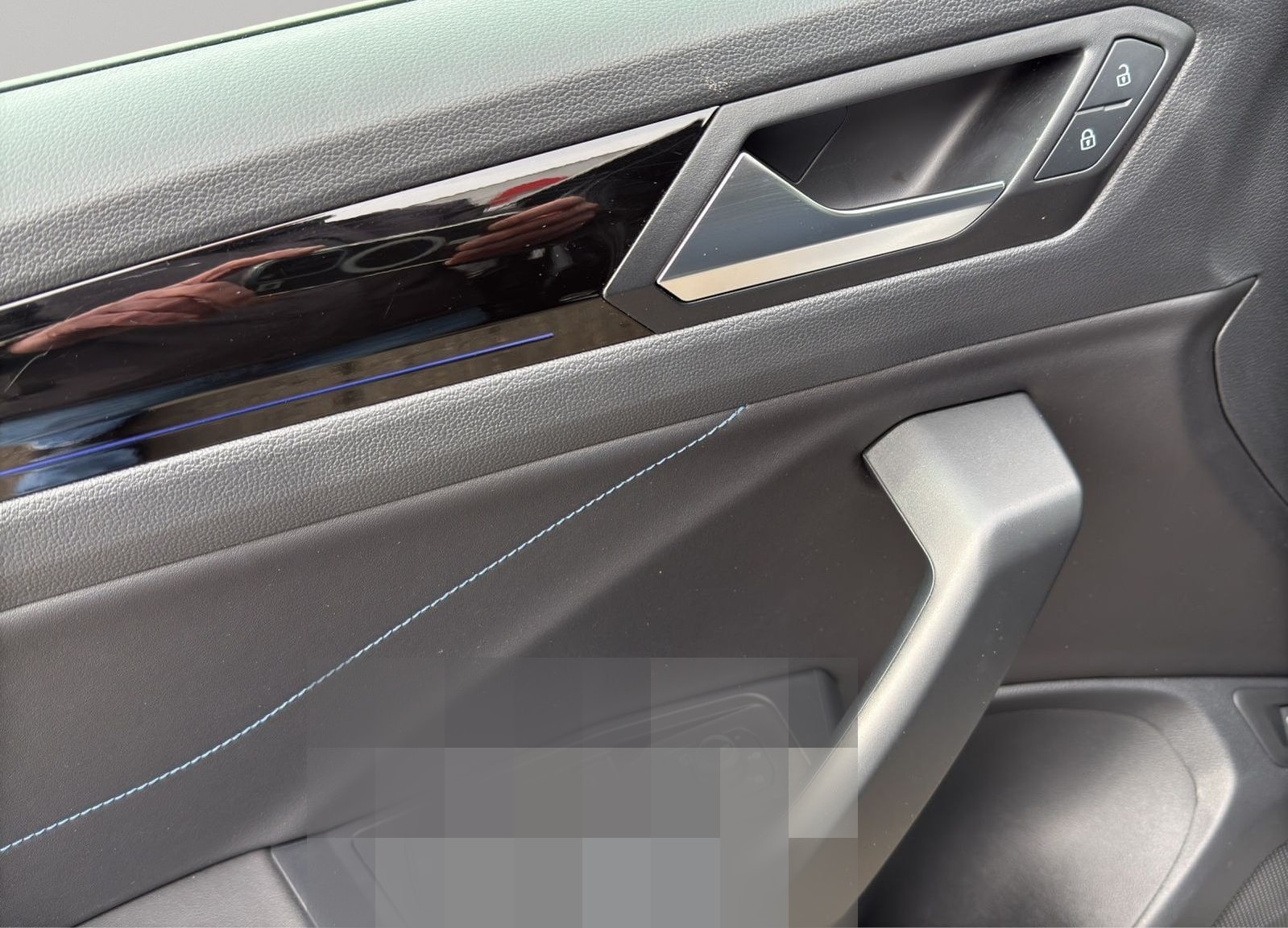 Volkswagen T-Roc R 2.0 TSI 4Mot. DSG AHK+IQ.LIGHT+ACC+BEATS foto 13