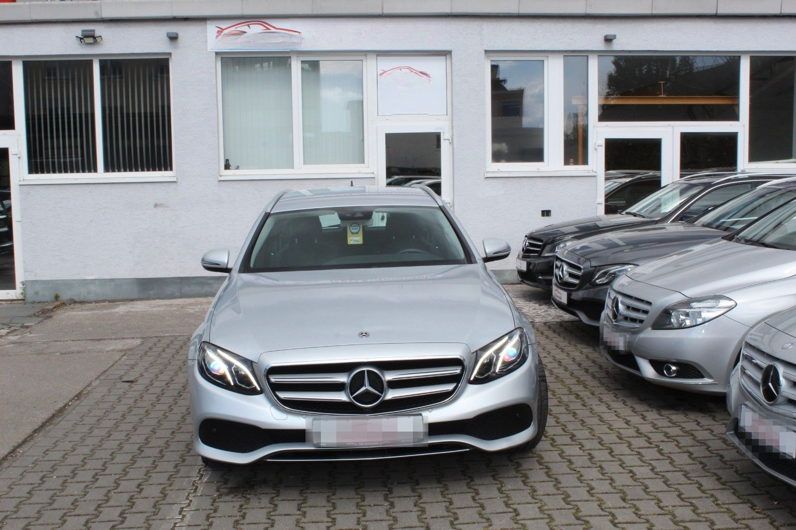 Mercedes-Benz E 220d T Avantg*LED*NAVI*LEDER*TOTW*SPUR foto 15