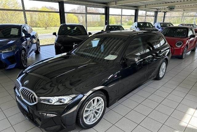 BMW 318 i M Sport AHK HUD 360° Kamera Alcantara LED foto 14