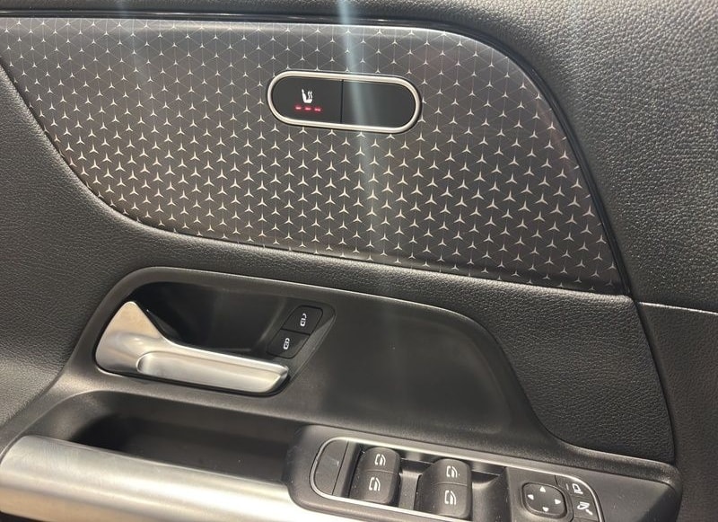 Mercedes-Benz GLA 200 d PROGRESSIVE AHK SHZ KLIMA MBUX NAVI foto 19