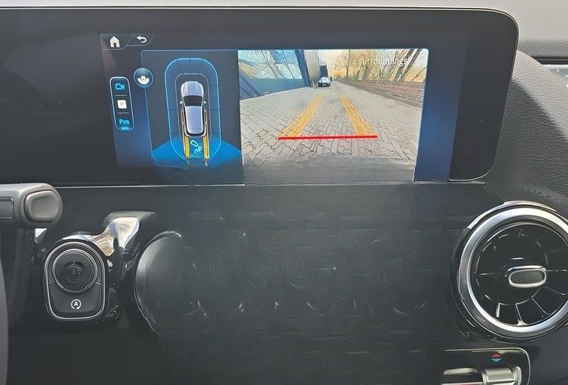 Mercedes-Benz GLA 200 d PROGRESSIVE AHK SHZ KLIMA NAVI MBUX foto 20