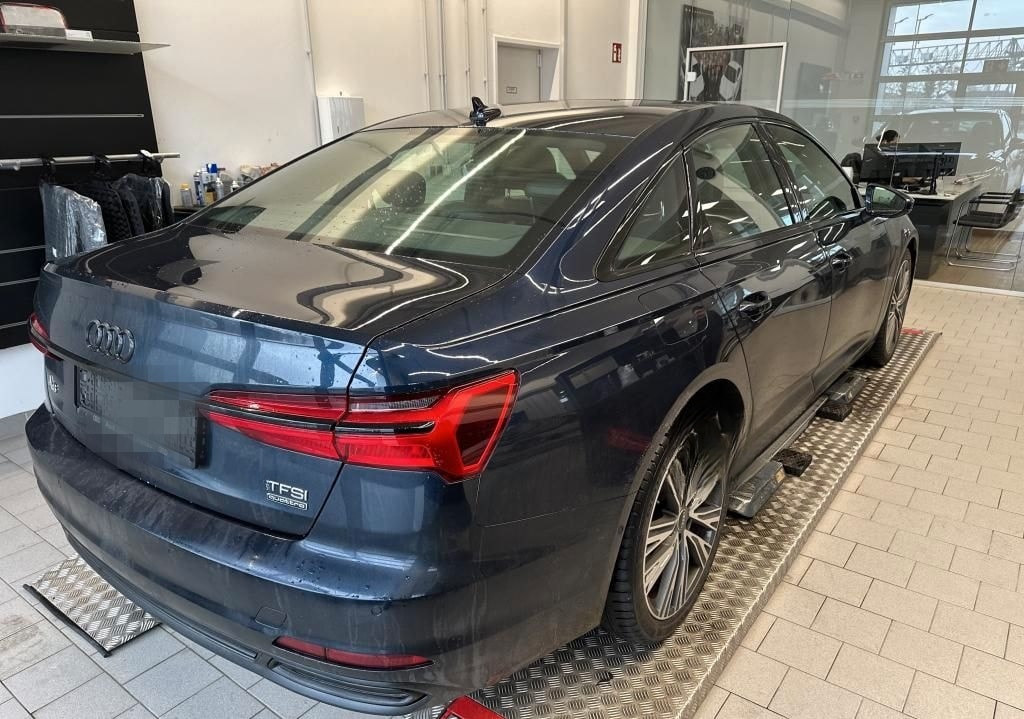 Audi A6 Lim. quattro sport *APP COONNECT*BLACKSTYLE*L foto 3