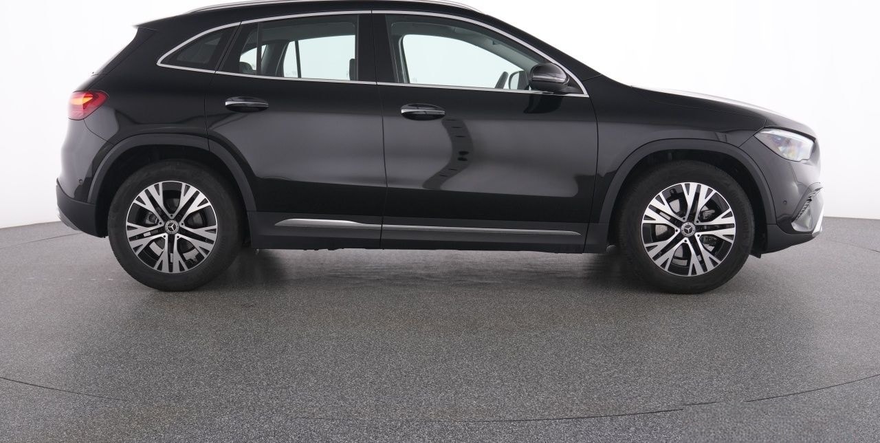 Mercedes-Benz GLA 200 Progressive+MBUX+LED+Keyl+EHeck+Amb+RFK+ foto 12