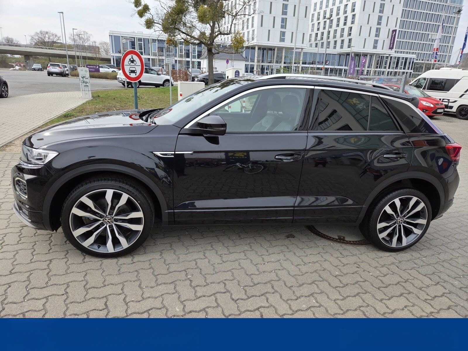 Volkswagen T-Roc 1.5 TSI R-LINE DSG Sport AHK+NAVI*SITZHZG foto 3