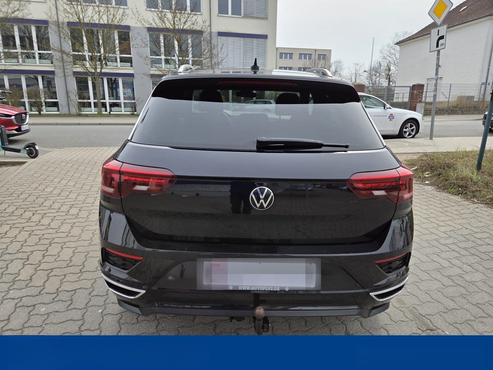 Volkswagen T-Roc 1.5 TSI R-LINE DSG Sport AHK+NAVI*SITZHZG foto 6