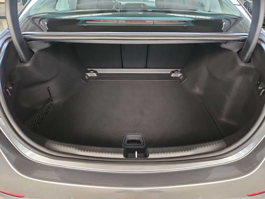 Mercedes-Benz C 200 Avantg. Navi LED SHZ Ambie. KeyLess KAM foto 12