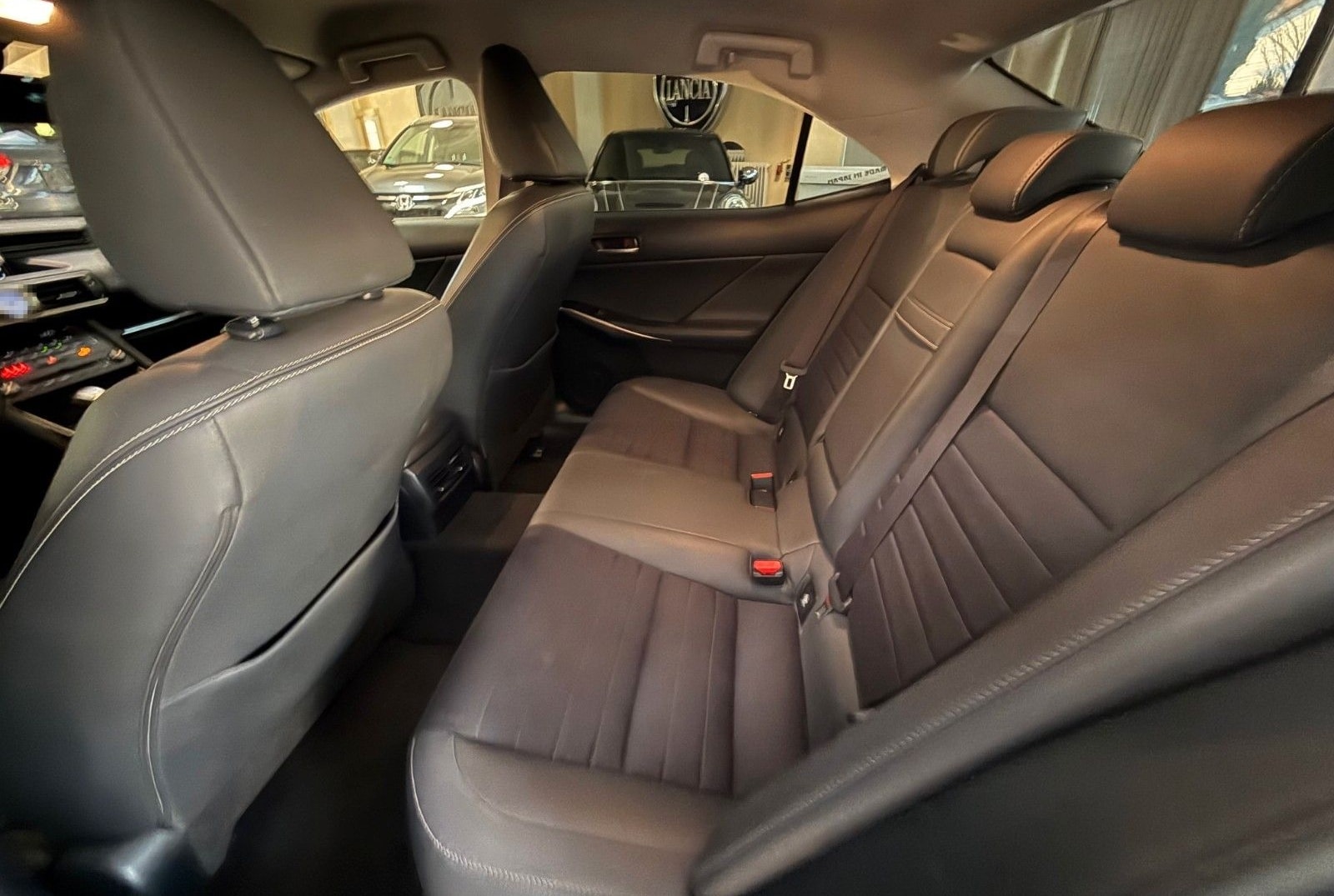 Lexus IS 300 Executive Line foto 10