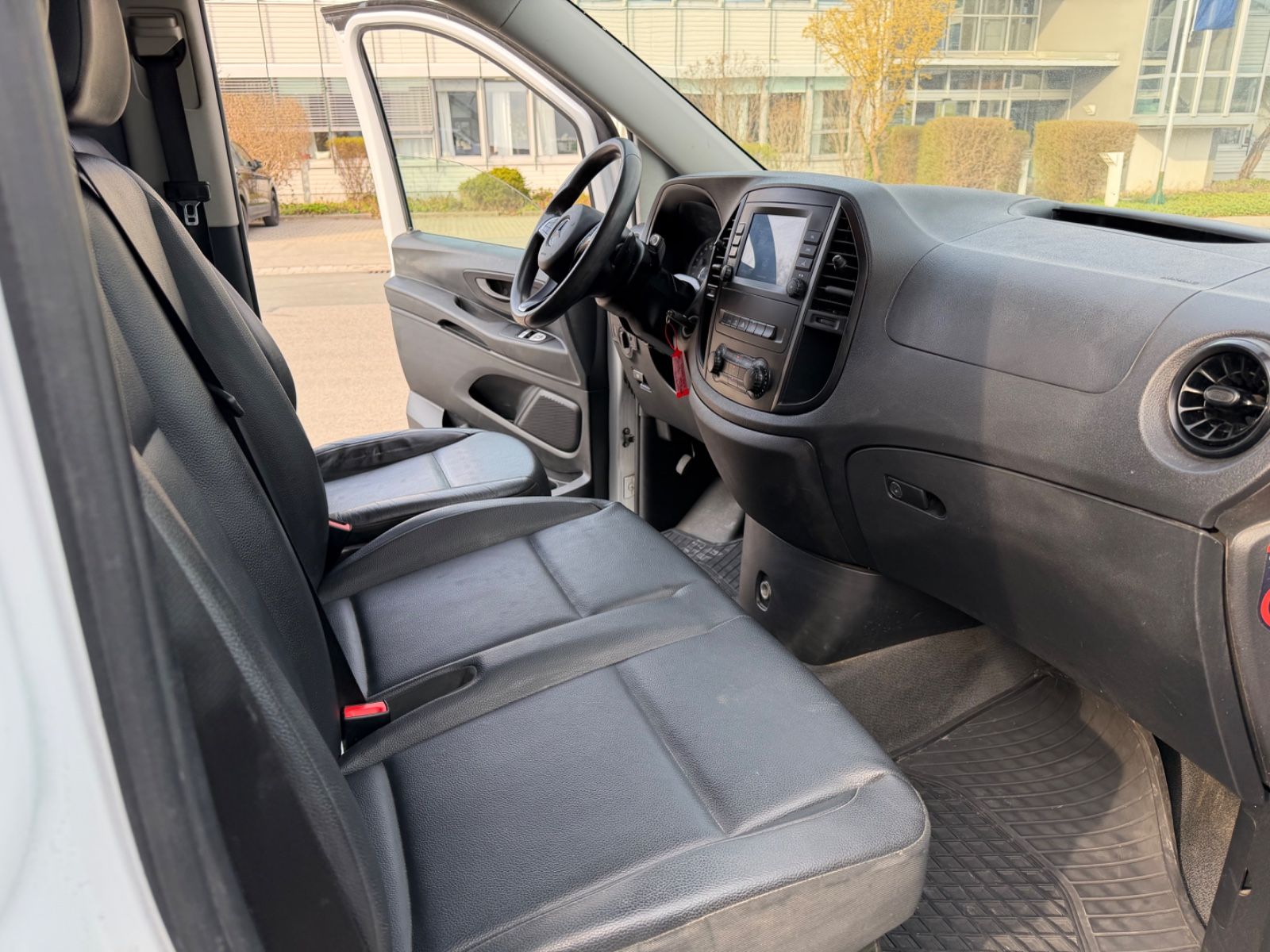 Mercedes-Benz Vito Kasten 114 CDI RWD lang Wenig km.9G automat foto 23