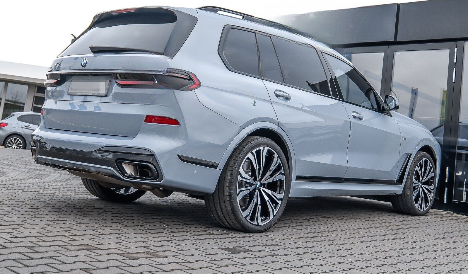 BMW X7 xDrive40d M Sport HUD PANO ACC AHK RFK NAVI foto 2