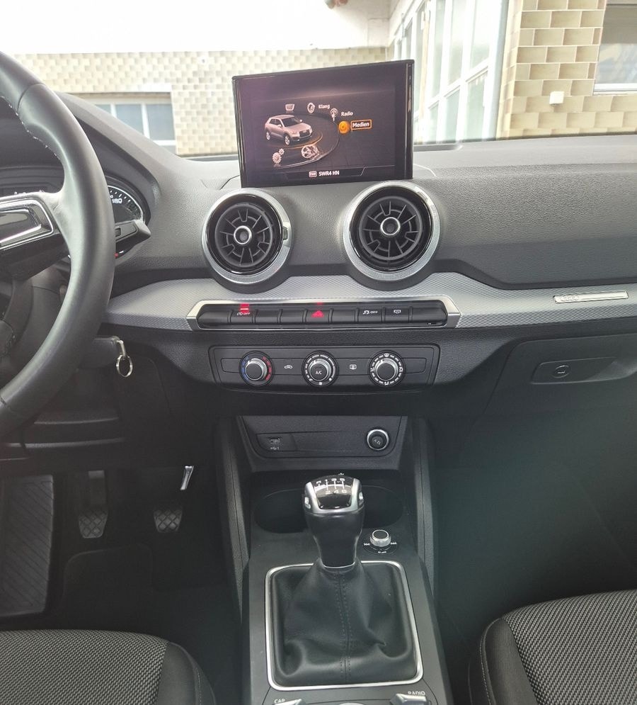 Audi Q2 30 TDI advanced LED/PDC foto 11