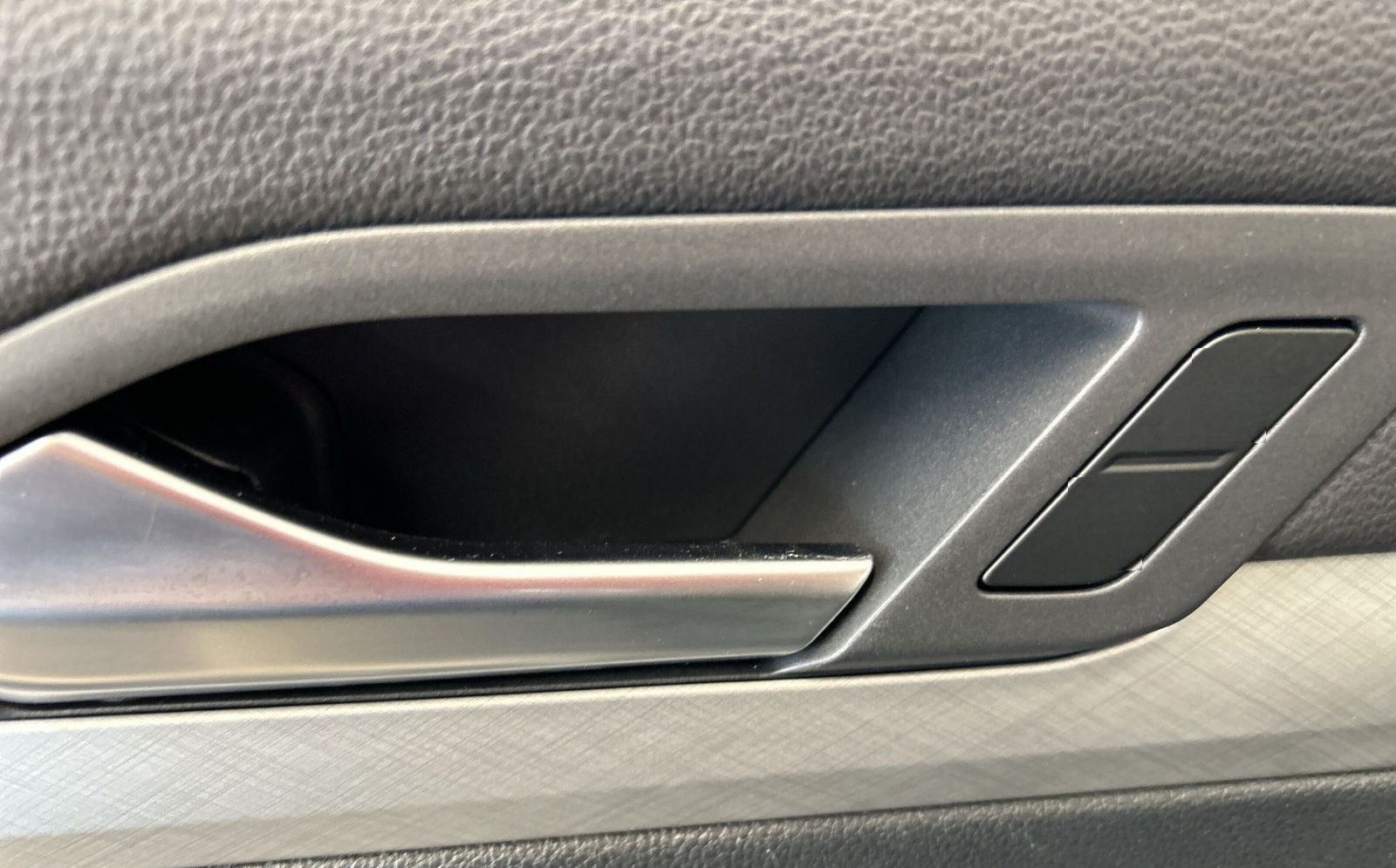 Volkswagen Golf VIII Variant 2.0 TDI Life LED+APP CON.+ACC foto 22