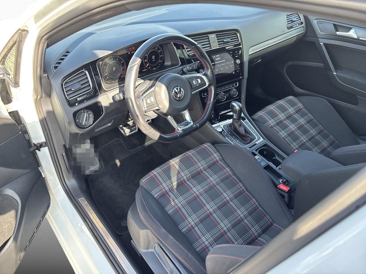 Volkswagen Golf 2.0 GTI DSG LED Kamera AppConnect Klima foto 12