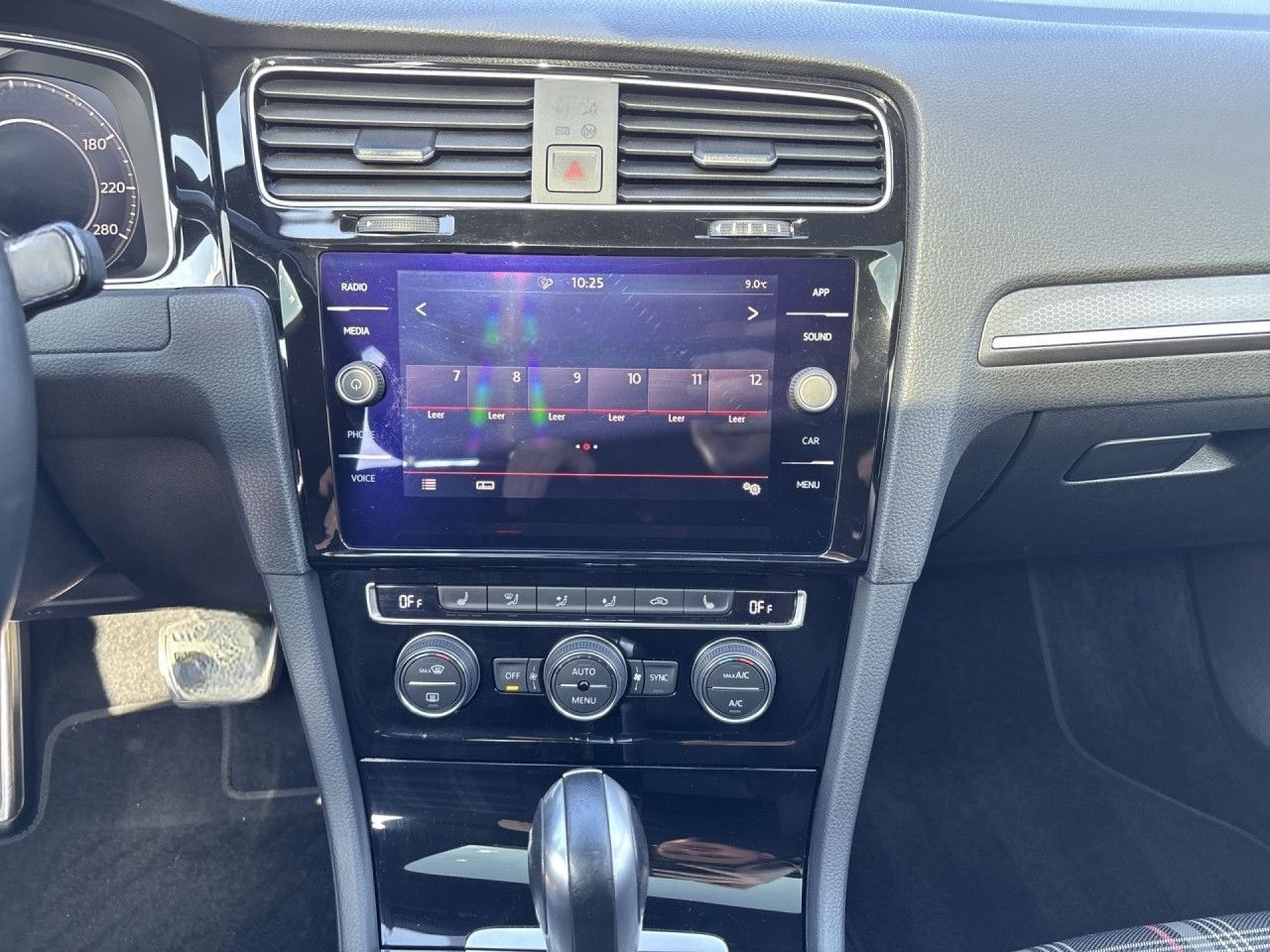 Volkswagen Golf 2.0 GTI DSG LED Kamera AppConnect Klima foto 13