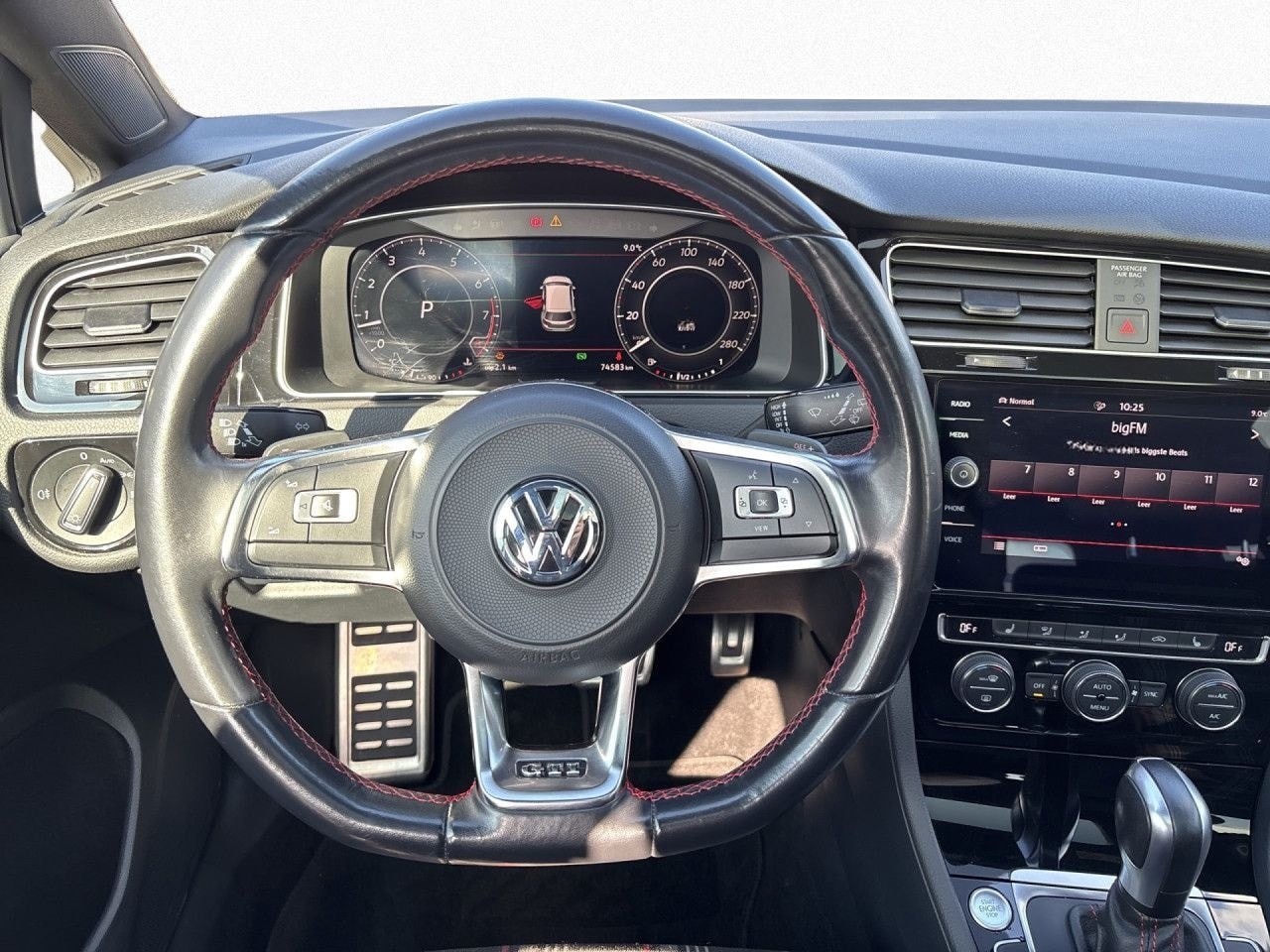 Volkswagen Golf 2.0 GTI DSG LED Kamera AppConnect Klima foto 16