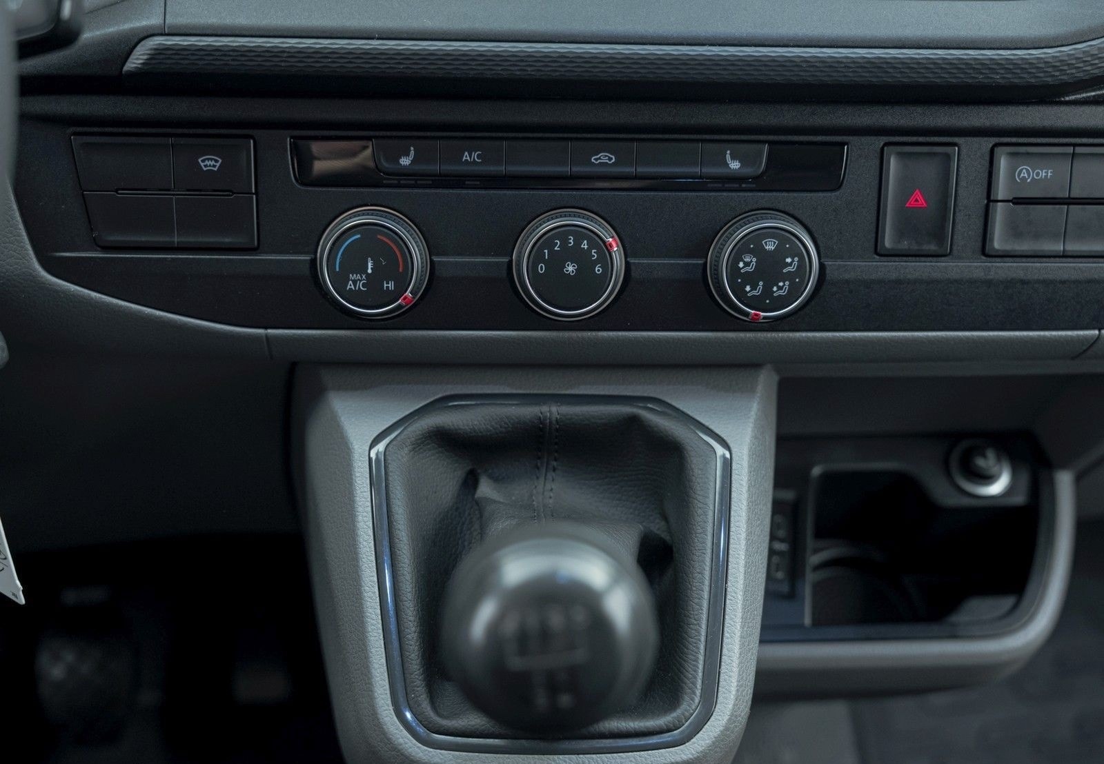 Volkswagen T6.1 Transporter Kasten TDI L1H1**KLIMA*AHK*SHZ* foto 15