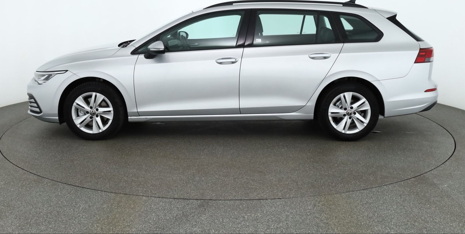 Volkswagen Golf VIII Variant 2.0 TDI DSG Life Standheizung foto 2