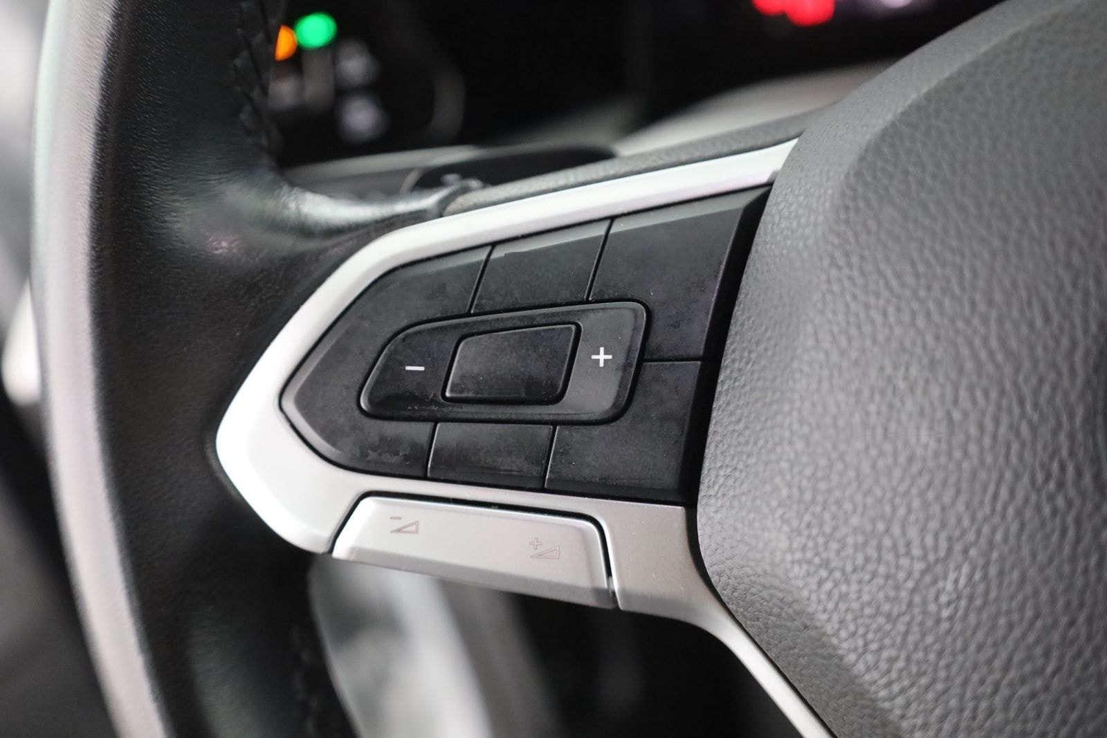 Volkswagen Golf VIII Variant 2.0 TDI DSG Life Standheizung foto 15