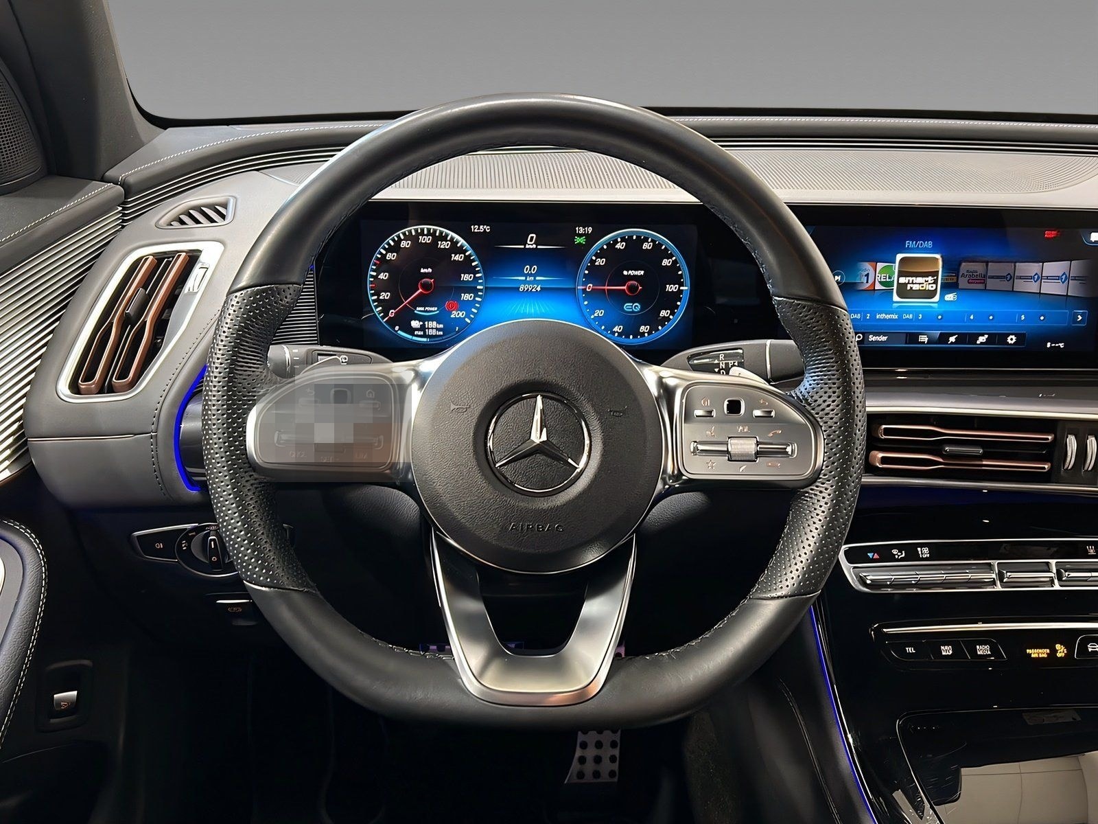 Mercedes-Benz EQC 400 4MATIC AMG+MULTIBEAM+Kamera+Ambiente+DAB foto 14